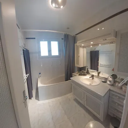 펜션 La Sirene Escapade En Famille Ou Entre Amis Maison Lumineuse Avec Exterieur Prive A 5 Min De La Confort Et Convivialite Assures *
